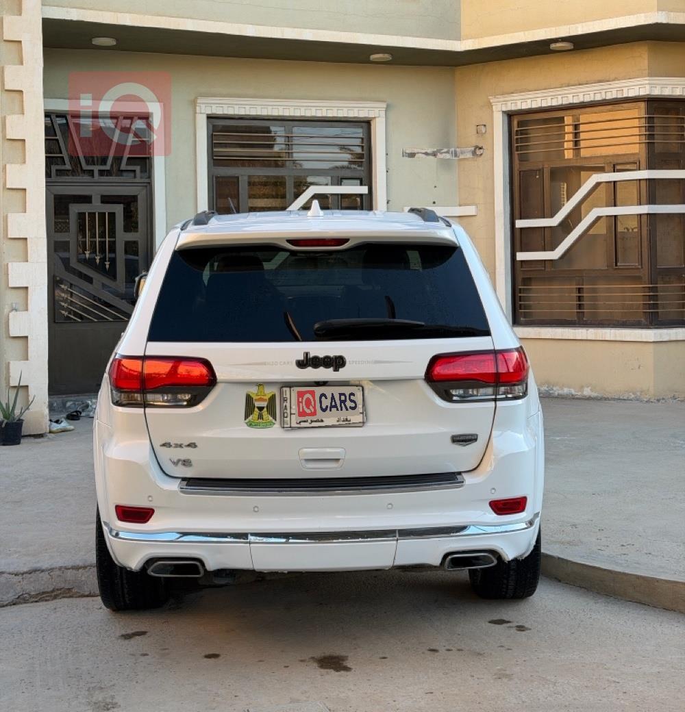 جيب جراند شيروكي